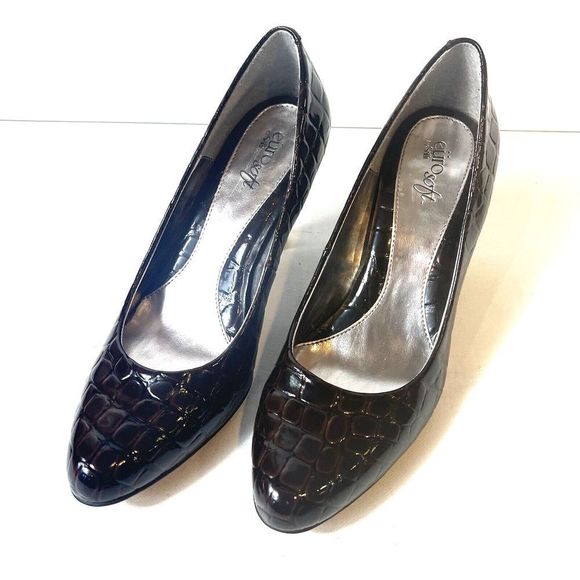 Eurosoft by Sofft Women's Size 8.5 M Pumps Glossy Croc Print Slip On Brown Heels - Picture 1 of 12